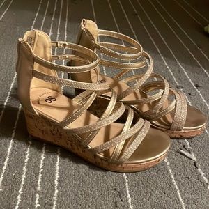 SO girls cork glitter wedge sandals - size 2